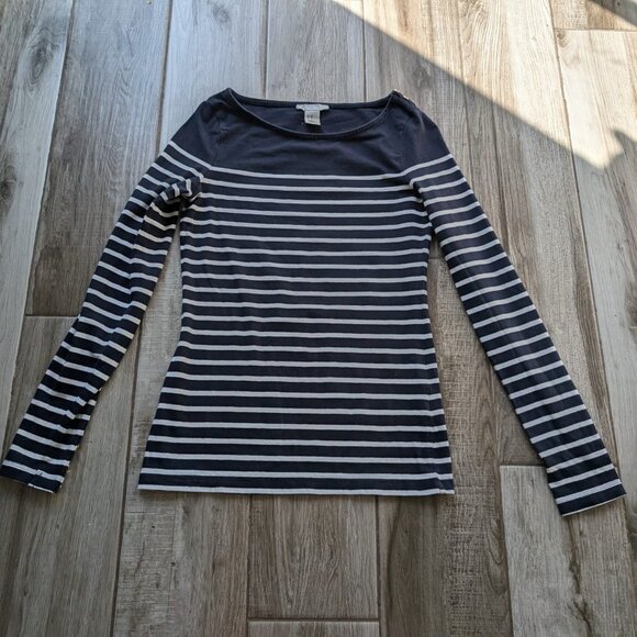 H&M Navy White Striped Long Sleeve Shirt Women’s XS Boatneck Gold Buttons - Picture 1 of 7